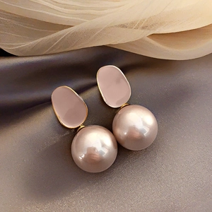 Elegant 925 silver needle pearl rabbit ear earrings with pink frosted charms for women