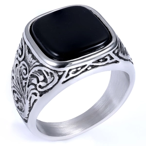 Vintage style square black onyx ring with engraved silver pattern for men and women