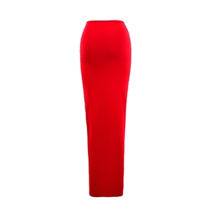 Detailed view of the red high-waist maxi skirt with slim fit and side slit design