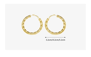 French style gold twisted hoop earrings with size indicators of 3.2cm 4.2cm and 5.2cm