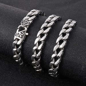 Polished titanium steel Cuban chain necklace for men with vintage engraved clasp