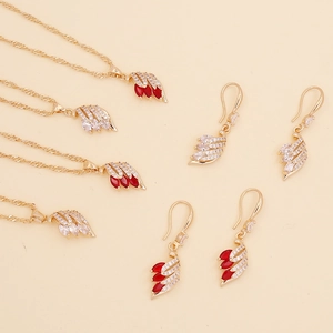 Feather Wing Pendant Necklace Marquise Zirconia Alloy Copper Gold Plated Wave Chain Elegant Fashion Jewelry For Women