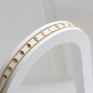 Vintage double-layer golden choker with geometric rhombus sequins and delicate O-chain