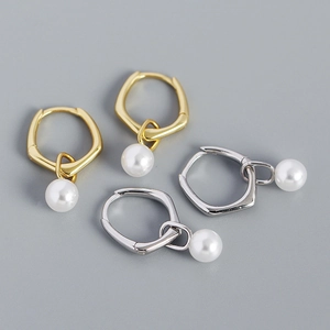 Elegant s925 silver geometric hoop earrings with pearls in gold and silver finish