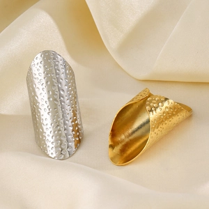 Retro geometric wide rings in gold and silver with textured hammered stainless steel surface
