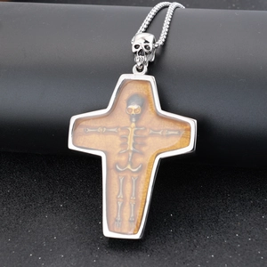 Gothic silver skull cross necklace with yellow resin bone inlay for men and women