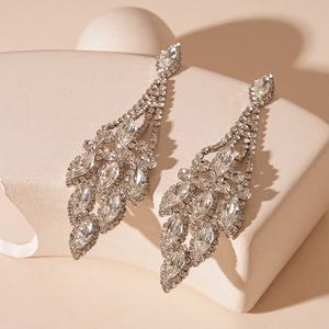 Orecchini Lunghi Con Nappine E Strass E Perno In Argento Elegante Forma Di Foglia Marquise Per Festa Di Nozze Donna