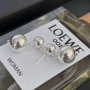 Orecchini a doppia sfera in argento sterling S925 con finitura a specchio lucidata