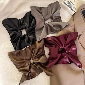 Oversized PU Leather Scrunchies Ruched Pleated Hair Ties High Elastic Ponytail Holder Korean Elegant For Women Girls