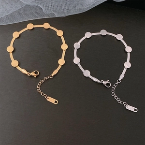 Colliers minimalistes en or et argent avec chaîne serpent et pendentifs ronds plats