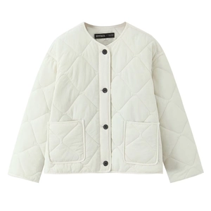 Minimalist beige quilted jacket with diamond patterns and front pockets for women