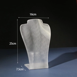 Clear acrylic necklace display stand dimensions 25x16x7.5cm for jewelry showcase