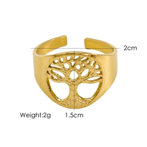 Macro detail of gold-plated Tree of Life adjustable ring with dimensions and weight