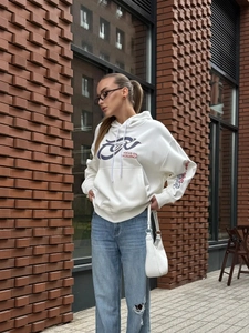 Streetwear oversized white hoodie with Focus On Excellence print and front pocket