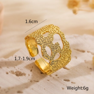 Detailed size and weight guide for this textured gold geometric wide open ring