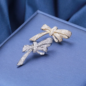 Elegant Bowknot Copper Brooch Pin Micro-Inlaid Zirconia For Women High-End Korean Style Jewelry Accessories Gift