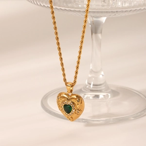 18K gold plated stainless steel heart necklace with green zircon and twisted chain