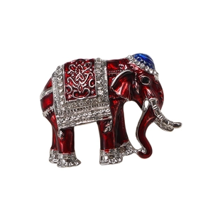 Retro elephant brooch in red enamel with silver filigree and sparkling rhinestones