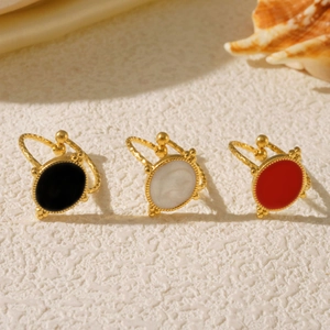 Drei ovale Vintage-Ringe aus 18k vergoldetem Edelstahl in Schwarz, Weiß und Rot