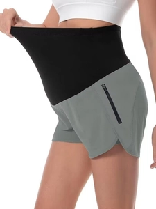 Pantaloncini sportivi premaman a vita alta con fascia di sostegno elastica e tasche laterali