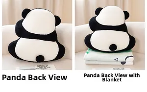Detail der dicken Sherpa-Textur des Panda-Rückenplüschkissens mit Decken-Set-Option