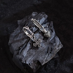 Gothic hip-hop hoop earrings with black zircon cross arrow and crowned heart in silver