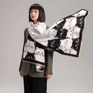 Thick warm black and white color-block scarf with cute cartoon cat pattern for women