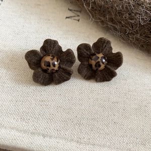 Retro Flower Diamond Stud Earrings With 925 Sterling Silver Earring Post Fabric Leopard Print Polka Dot Vintage For Women