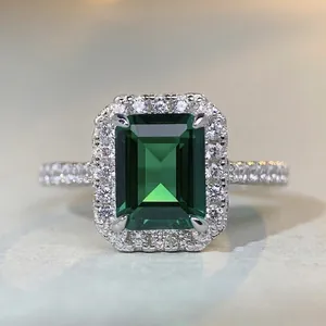 Classic Emerald Cut Green Gemstone Ring 925 Sterling Silver Luxury Halo Design Fashion Jewelry For Elegant Women