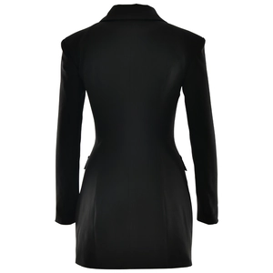 Abito blazer nero aderente da donna con vita sagomata elegante e vista posteriore lineare