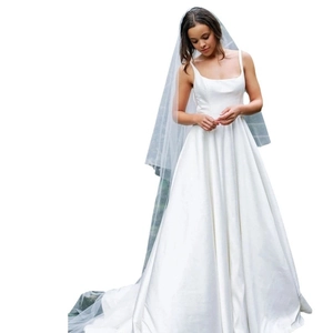 Minimalist white satin A-line wedding dress with square neck and floor-length tulle veil