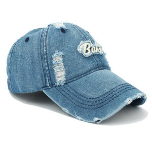 Vintage blaue Denim-Baseballkappe mit BAG-Patch-Stickerei und modischen Rissen