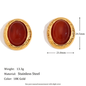 Vintage 18K gold-plated stainless steel oval earrings with red stone and hammered texture