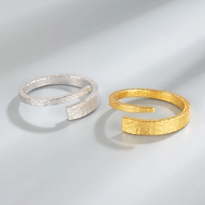 Minimalist 925 sterling silver open rings in gold and silver with brushed matte texture