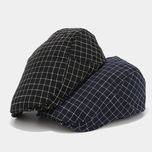 Casquettes plates classiques à carreaux pour hommes et femmes en bleu marine et noir fin