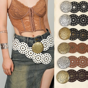 Cintura Larga Vintage Western da Donna in Pelle PU Bohemian Fibbia Rotonda in Lega Intagliata Cintura Decorativa Traforata