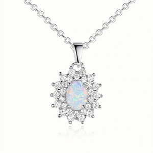 Elegant Sunflower Artificial Opal Pendant Necklace For Women Gold Plated Copper Flower Rhinestone Charm Necklace Jewelry