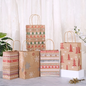 Christmas Gift Bags Kraft Paper Handheld Treat Bags Reindeer Snowflake Pattern Holiday Party Favor Containers