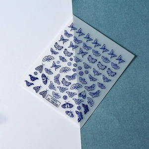 5D-geprägte Schmetterling-Nagelsticker in Dunkelblau mit eleganten 3D-Strukturmustern