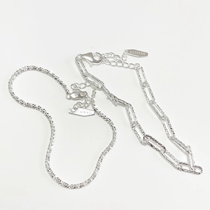 Bracciale a doppia catena in argento sterling S925 scintillante con maglie a fiore e graffetta