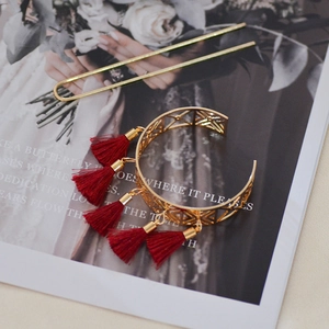 Vintage gold hollow geometric bracelet with red tassels and matching U-shaped hair pin set