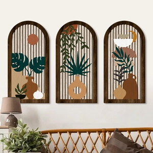 Dreiteiliges Boho-Wandkunst-Set aus Holz mit abstrakten Pflanzen und Vasenmotiven