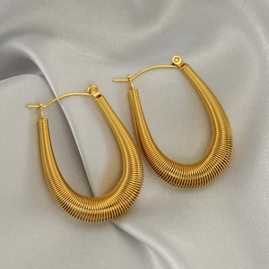 U-Shaped Hoop Earrings For Women 18K Gold Plated Stainless Steel Hollow Spring Spiral Texture Fashion Minimalist