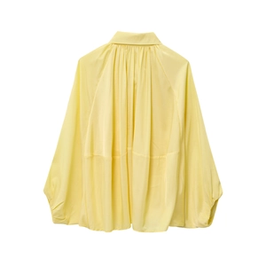 Blusa de satén amarillo para mujer con mangas largas y diseño plisado en la espalda