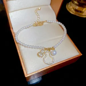 Bracelet de perles élégant avec breloques gourde en zircone dans un coffret cadeau