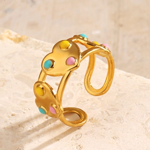 Bague cœur dorée ajustable avec points en émail colorés au design minimaliste chic