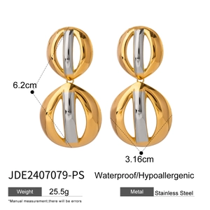Detailed dimensions of two-tone stainless steel hoop earrings measuring 6.2cm by 3.16cm