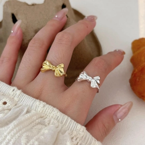 Minimalist S925 sterling silver bow knot open ring for women in gold and silver finish