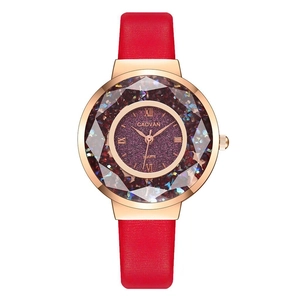 Montre à quartz élégante en or rose avec cristal taillé et bracelet en cuir rouge femme