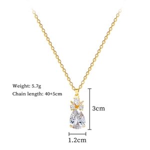 Détails du pendentif en cristal en forme de poire avec dimensions et poids